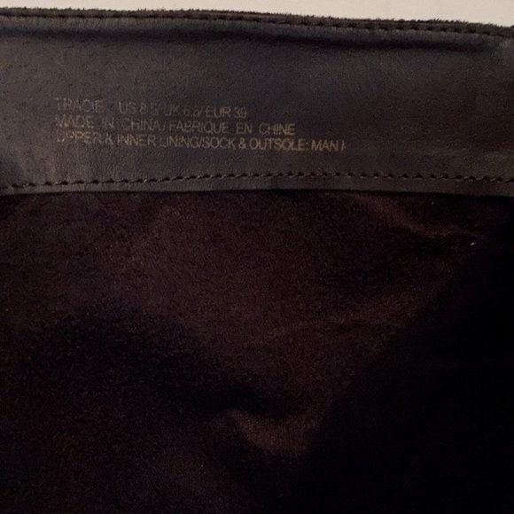 (Like New w/Box) Leila Stone Boots w/Fringe - Picture 7 of 9